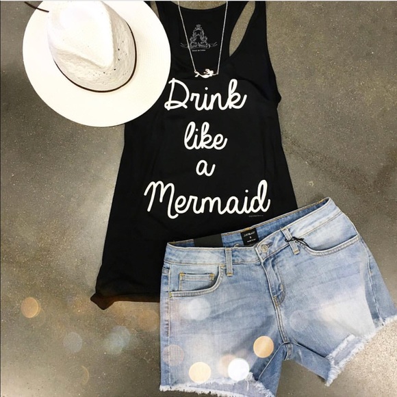 Just Black brand jeans shorts from local boutique - Picture 2 of 2